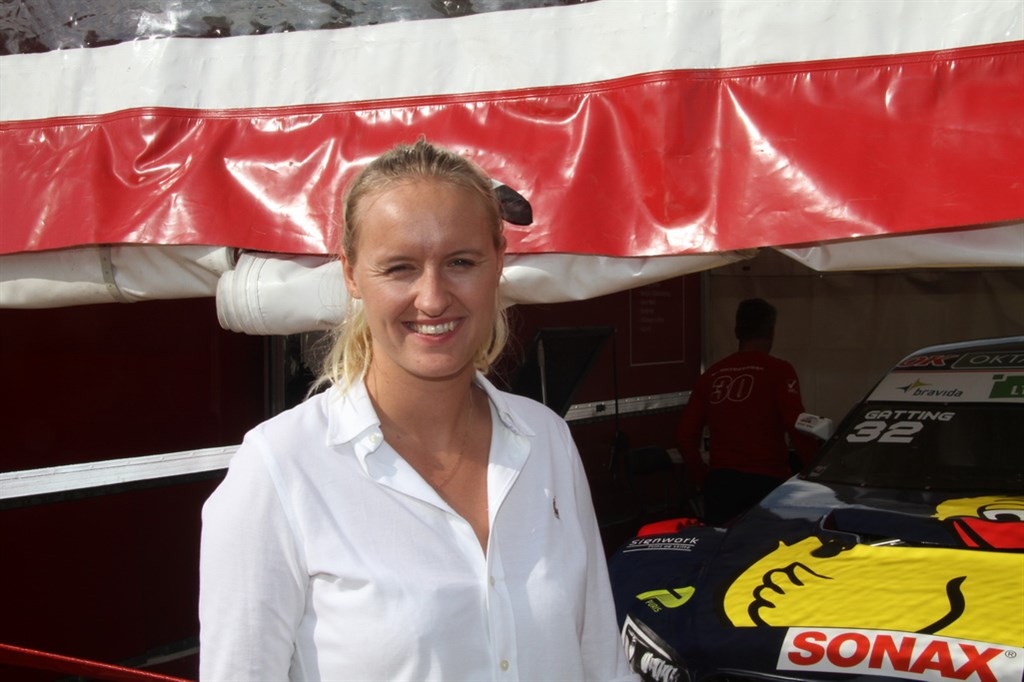 Supergirl. Michelle Gatting havde en stor weekend. Ligner vores største danske kvindelige talent ever.
(Foto: Motorsporten.dk)